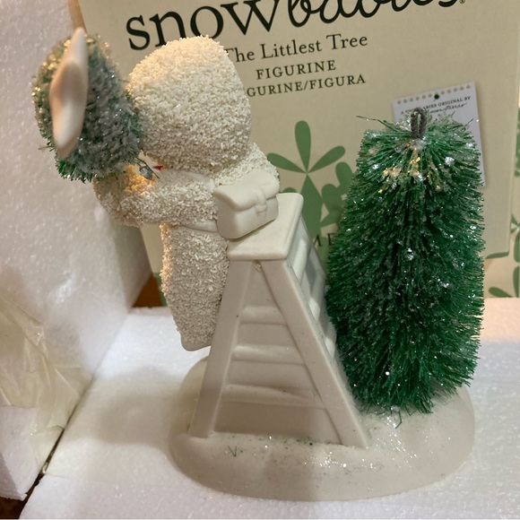 Department 56 Snow Babies “The Littlest Tree” Porcelain Figurine. New in box. - Picture 3 of 10